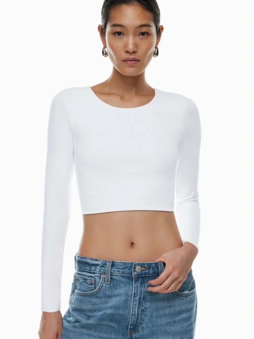 Aritzia Babaton Contour Crew White Long-Sleeve Crop Top